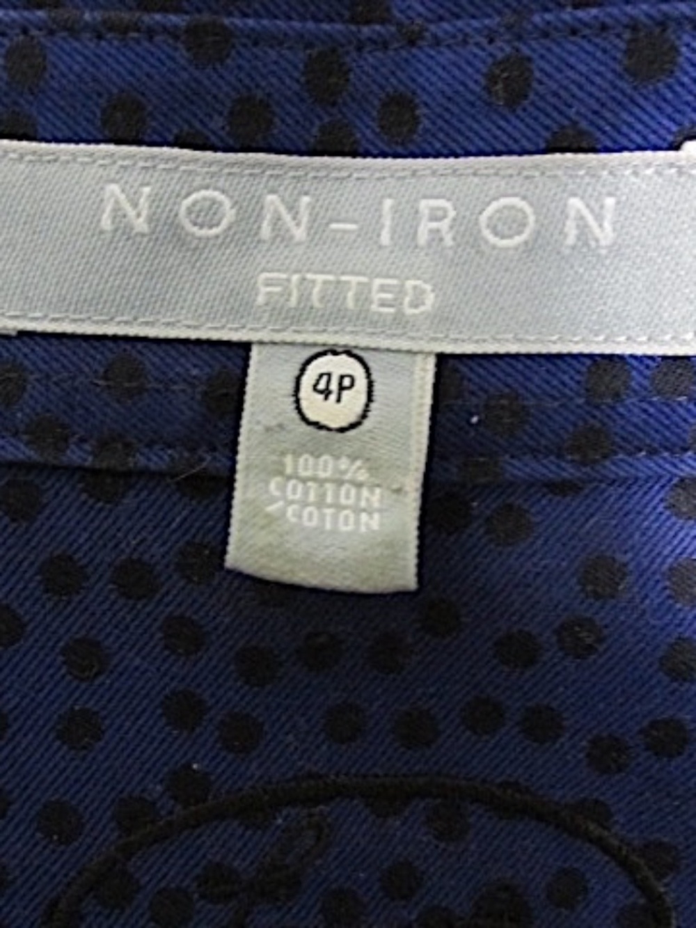 Foxcroft Non-Iron Blue Patterned Fitted Cotton Blouse, Size 4P - Picture 6 of 7